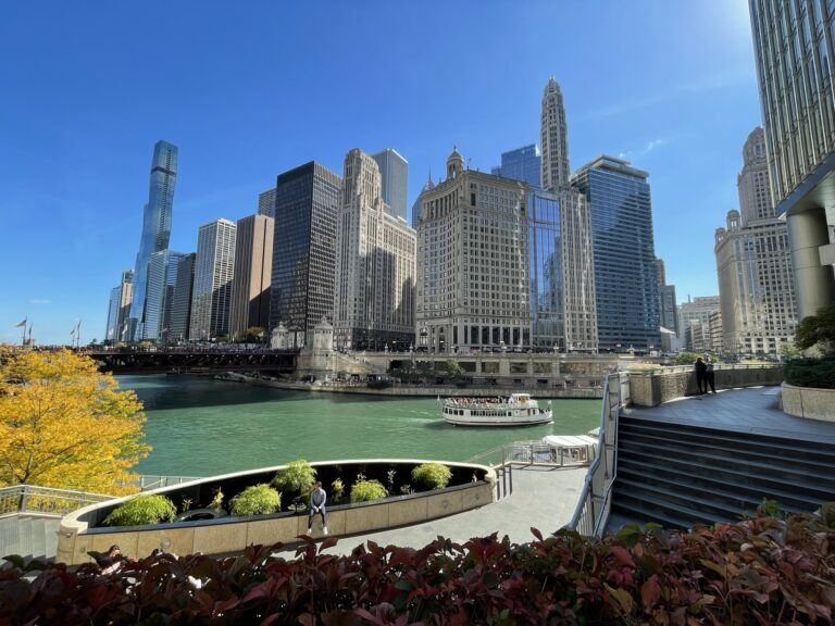 Chicago, IL: A Local’s 3-Day Guide To America’s Best Big City!